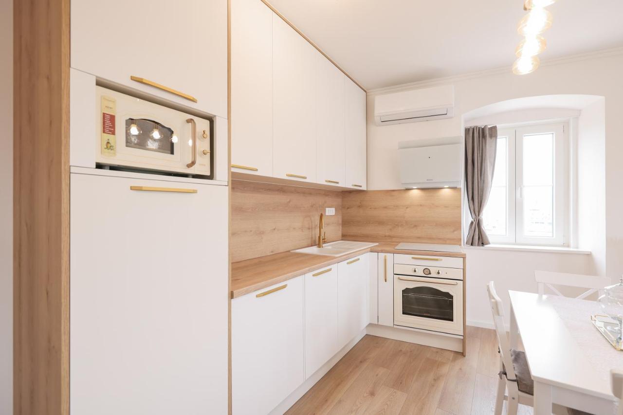 Sea Gate Apartment ซาดาร์ ภายนอก รูปภาพ